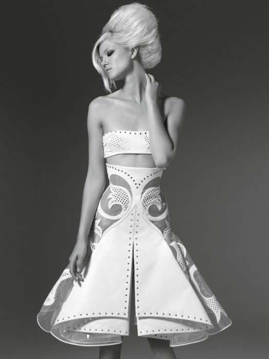 Роскошный lookbook коллекции Atelier Versace