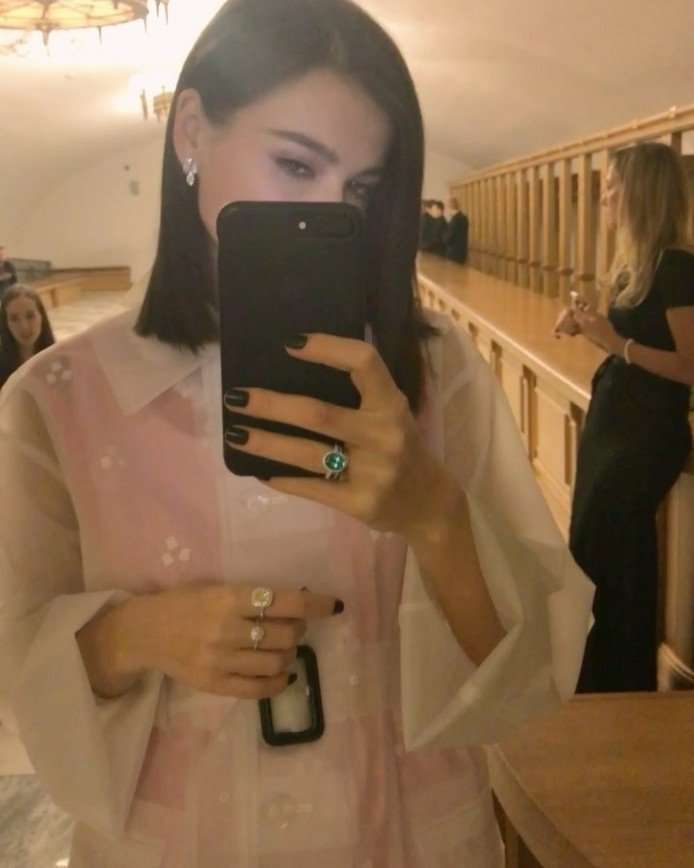 «Как мама с дочкой»: Темникова и Лобода на вечеринке Tiffany