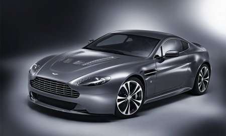Aston Martin V12 Vantage