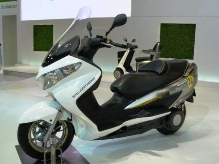 Скутер Suzuki Burgman