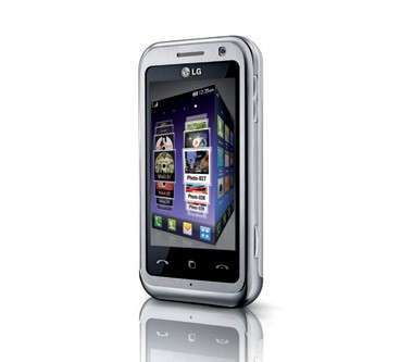 Смартфон Arena от LG