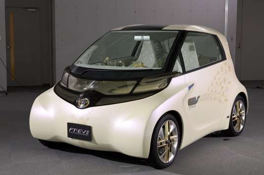 Электромобиль Toyota FT-EV II