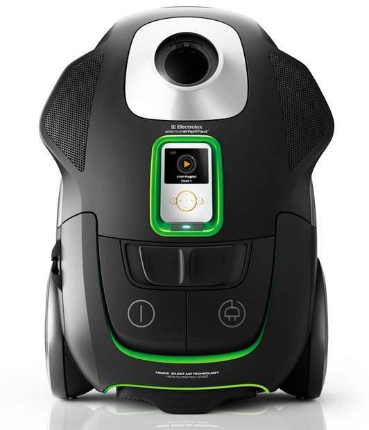 Бесшумный пылесос с iPod и динамиками Electrolux UltraSilencer