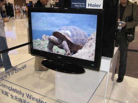 Haier лишила телевизор розетки
