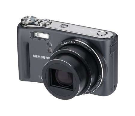 Samsung WB550 - фотокамера с широкоугольным объективом и 10х зумом