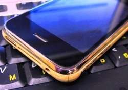 Деревянный iPhone
