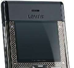 Fly випустив на ринок телефон з дизайном від levis