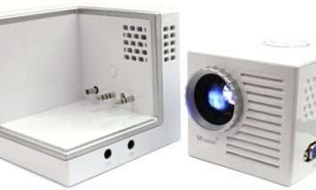 Miseal — маленький квадратний кінотеатр