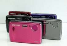 «Жіноча» фотокамера Samsung PL10 La Fleur