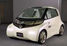 Toyota показала електромобіль без педалей і керма