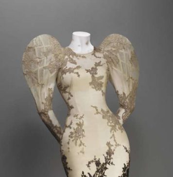 Неповторний Alexander McQueen.