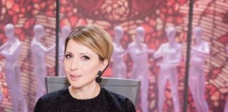 Яна Чурікова показала фото без макіяжу і фотошопу.