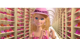 Російські дизайнери створили вбрання для ляльки Барбі.