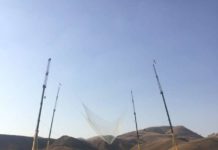 Американський екстремал стрибнув без парашута з висоти 7,6 кілометра.