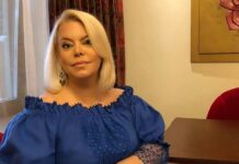 Яна Поплавська похвалилася домашніми заготовками на зиму.