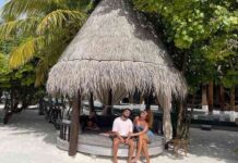 Дмитро монатік показавши, як відпочиває з дітьми на мальдівах