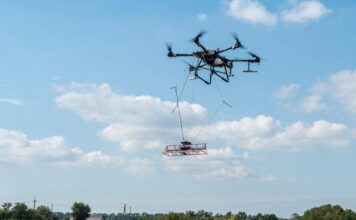 Четвероногий патруль будущего: как беспилотники-собаки разминируют поля боя