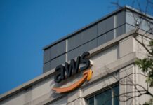 Гибридный Мир vs. Офисный Приказ: Amazon Ставит Ультиматум Удаленцам
В стремительном ми