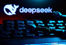 Тінь “Великого паркану” над американським ШІ: DeepSeek під прицілом закону і мільйонних штрафів