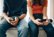 OpenAI refuerza las reglas de seguridad para adolescentes para ChatGPT en medio de la presión regulatoria