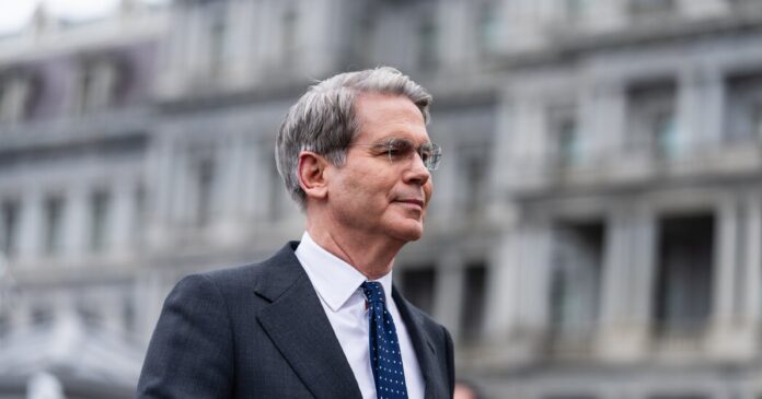 d424ec8d-8734-400c-8f9f-012619ba6a59